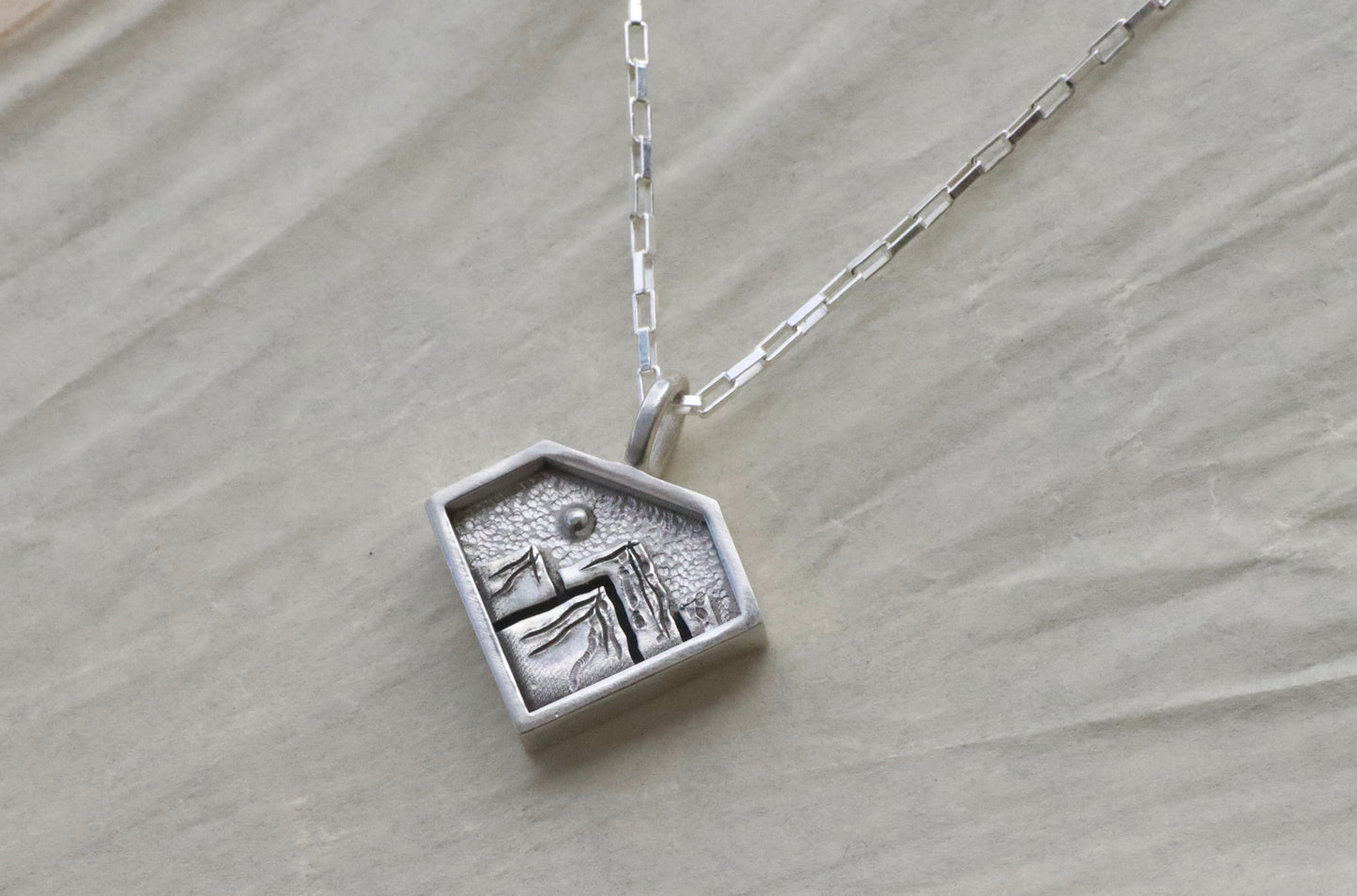 Shield Mountain Momento